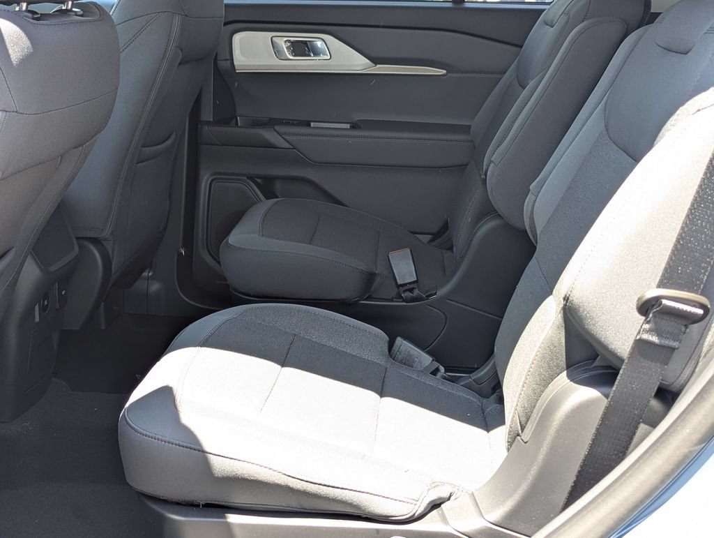 New 2026 Ford Explorer Active AWD/4WD image 12
