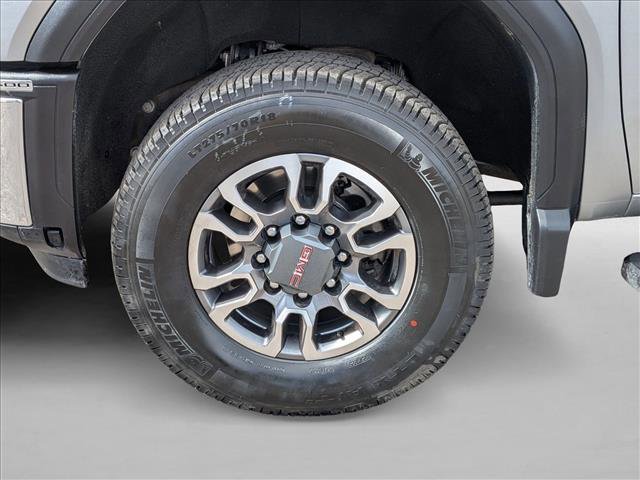 Used 2025 GMC Sierra 2500 SLT w/ SLT Premium Package image 9