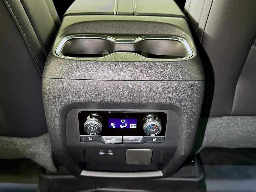 Certified 2025 GMC Acadia Denali w/ Super Cruise Package image 25