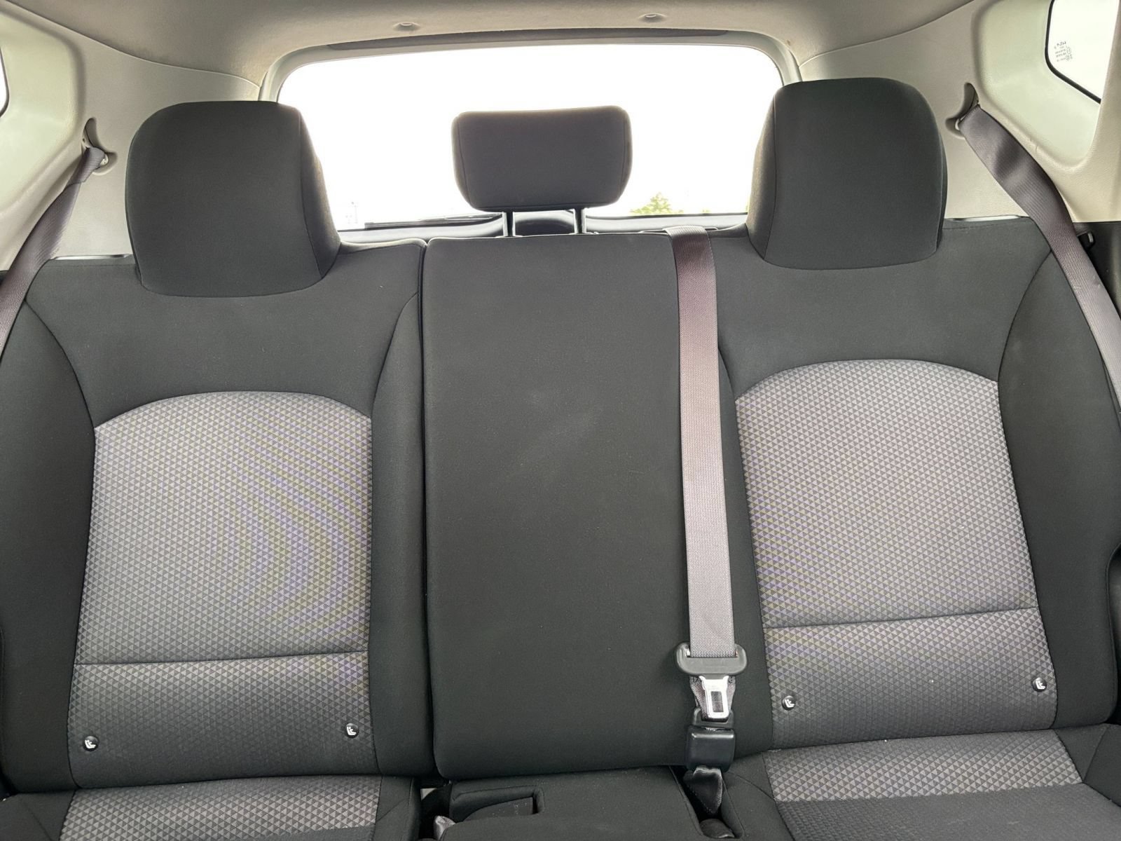 Used 2025 Kia Soul LX w/ LX Technology Package FWD image 35