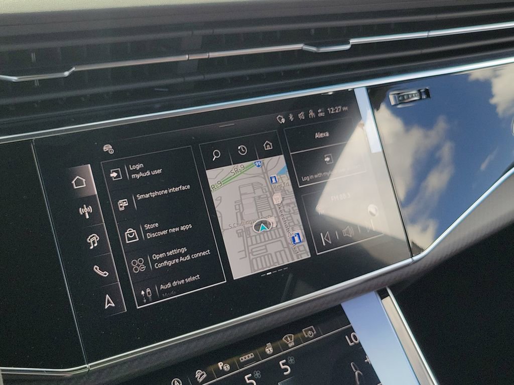 New 2026 Audi RS Q8 performance image 11