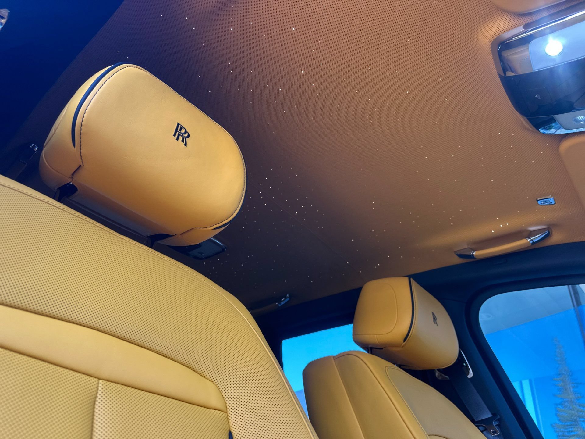 Certified 2023 Rolls-Royce Cullinan Black Badge w/ Driver's Package AWD/4WD image 19