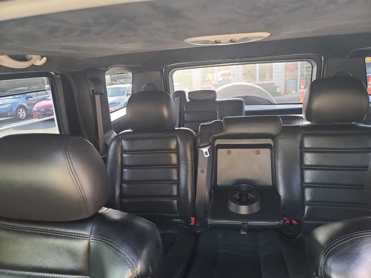 Used 2006 HUMMER H2 Base 4dr SUV 4WD image 28