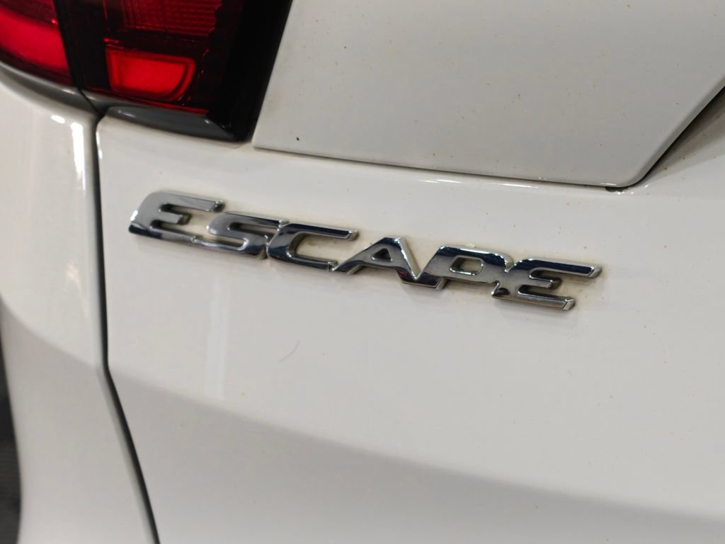 Used 2019 Ford Escape SE AWD/4WD image 38