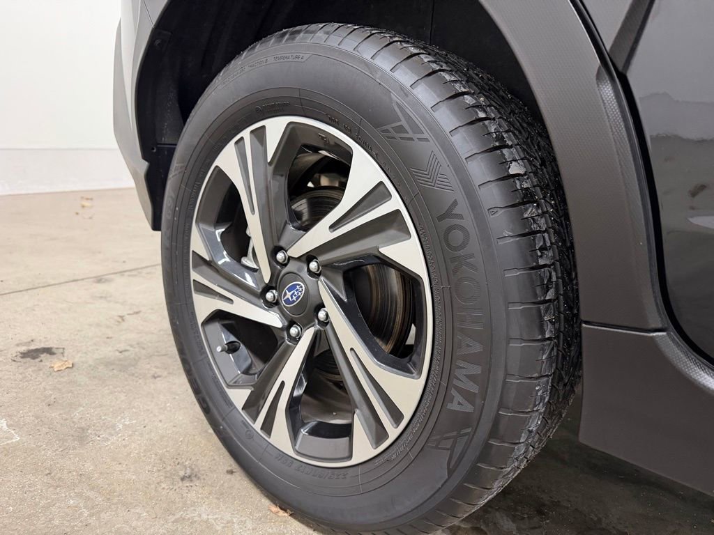 Used 2024 Subaru Crosstrek 2.0i Premium w/ Popular Package #3 image 14