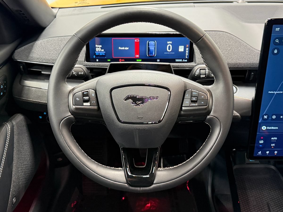 Used 2022 Ford Mustang Mach-E GT w/ GT Performance Edition AWD/4WD image 18