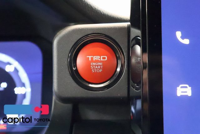 Certified 2026 Toyota 4Runner TRD Off-Road Premium AWD/4WD image 21