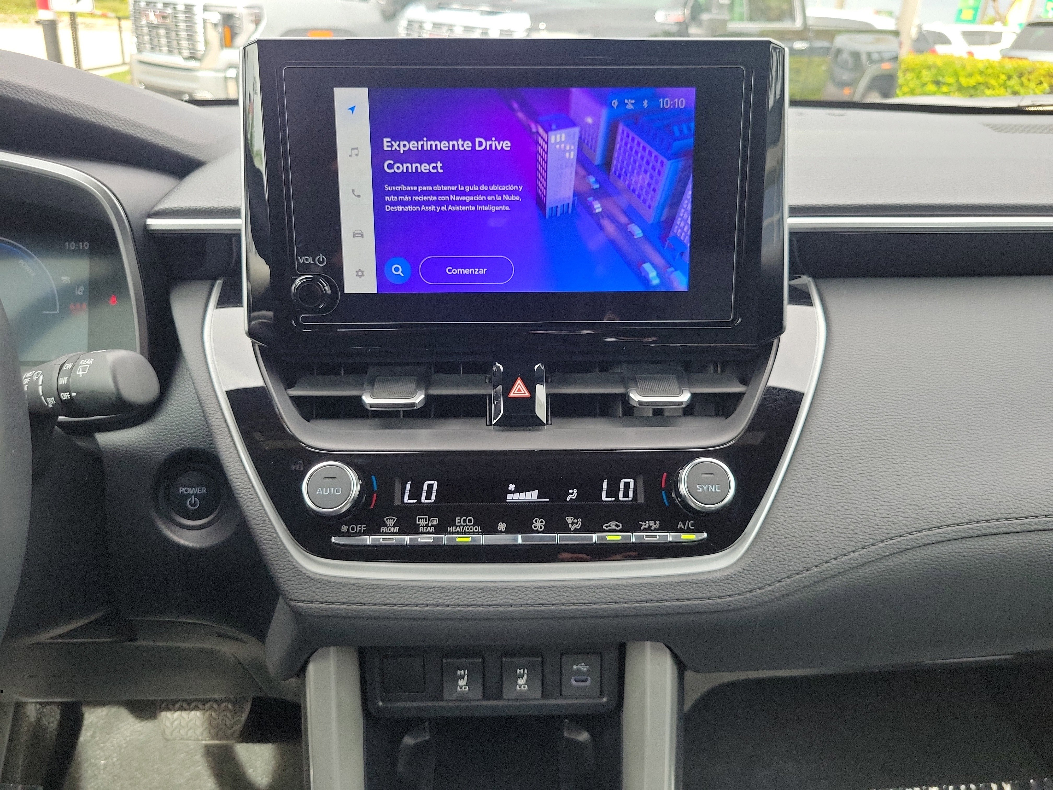 Used 2024 Toyota Corolla Cross AWD Hybrid w/ Convenience Package image 23