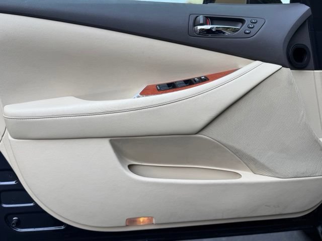 Used 2010 Lexus ES 350 FWD image 12