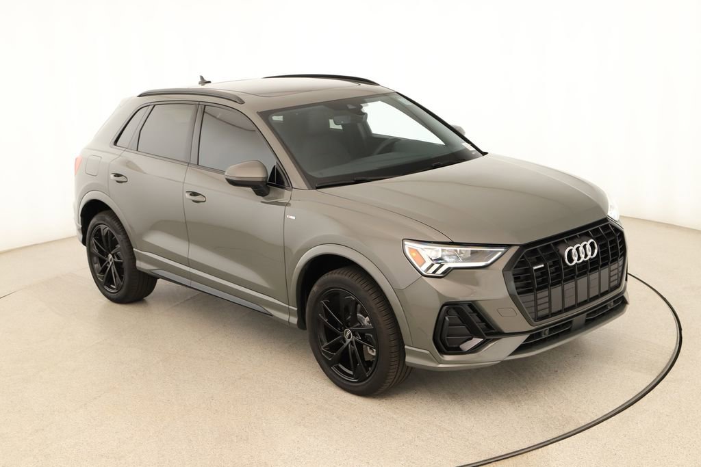 New 2025 Audi Q3 2.0T Premium image 32