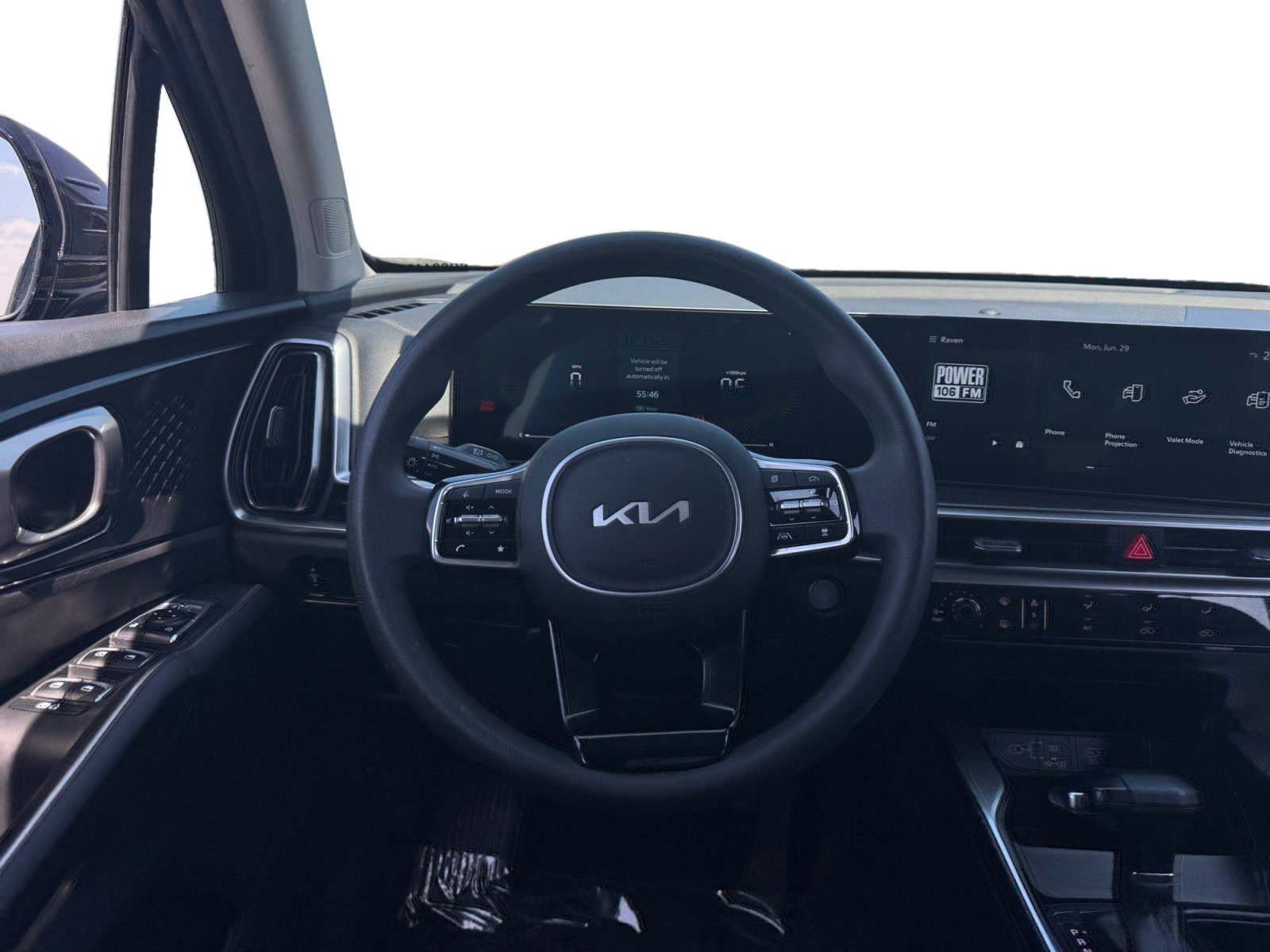 Used 2025 Kia Sorento LX FWD image 12