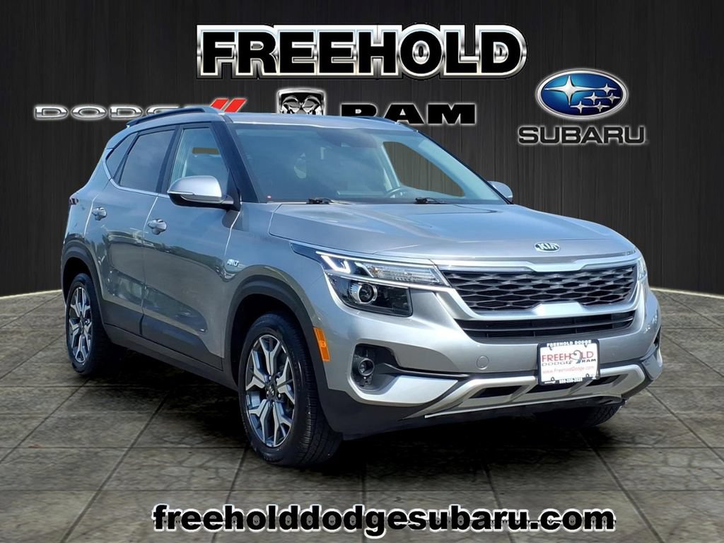 Used 2021 Kia Seltos EX