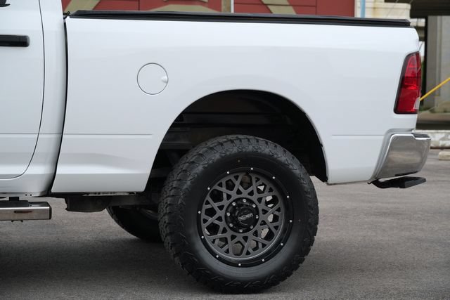 Used 2018 RAM 2500 Tradesman w/ Chrome Appearance Group AWD/4WD image 12