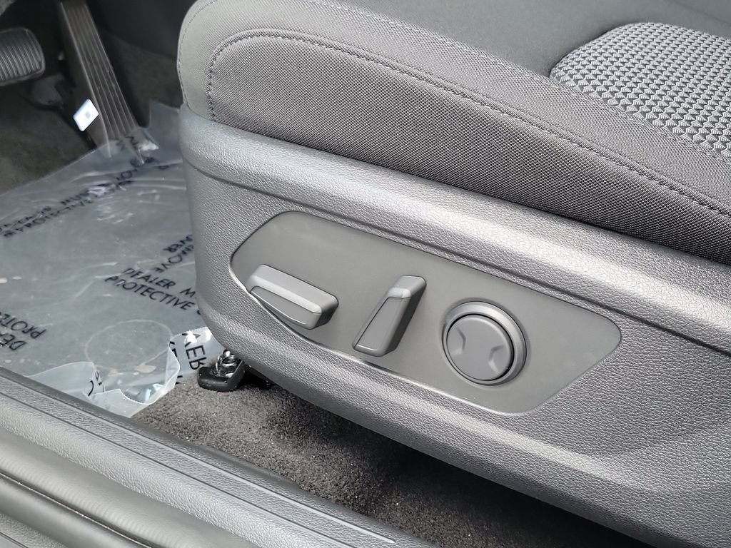 New 2026 Kia Sportage LX w/ LX Convenience Package FWD image 7