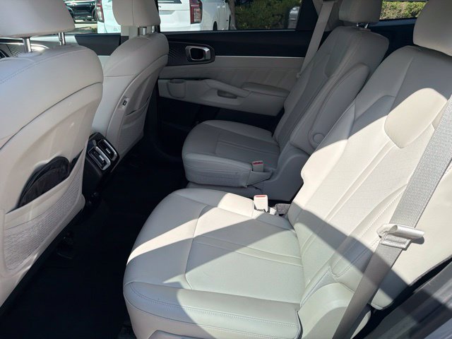 Used 2022 Kia Sorento SX FWD image 10