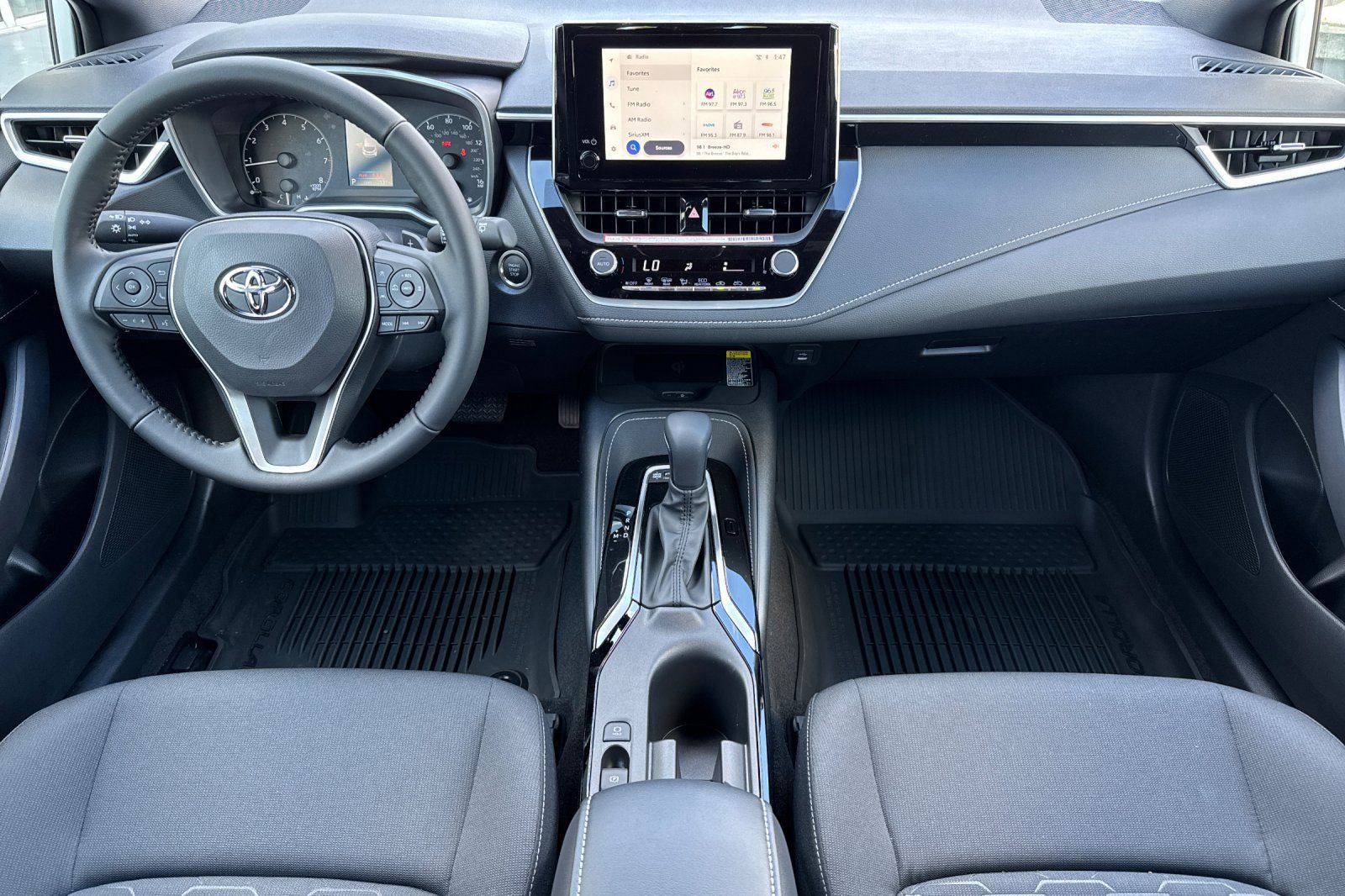 New 2026 Toyota Corolla SE image 14