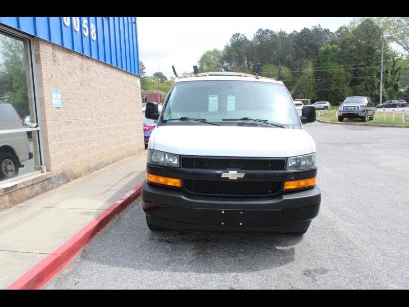 Used 2019 Chevrolet Express 2500 w/ Driver Convenience Package RWD image 2