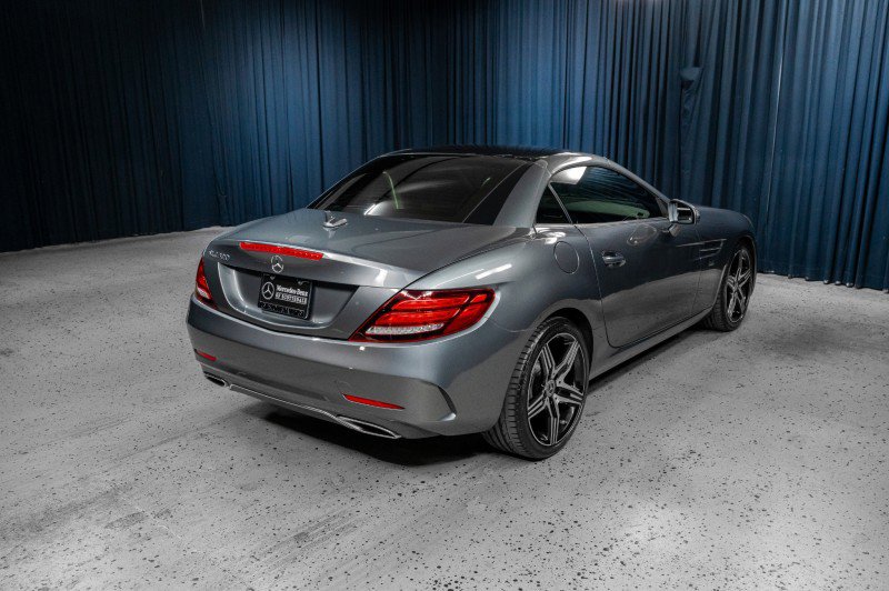Used 2020 Mercedes-Benz SLC 300 image 8