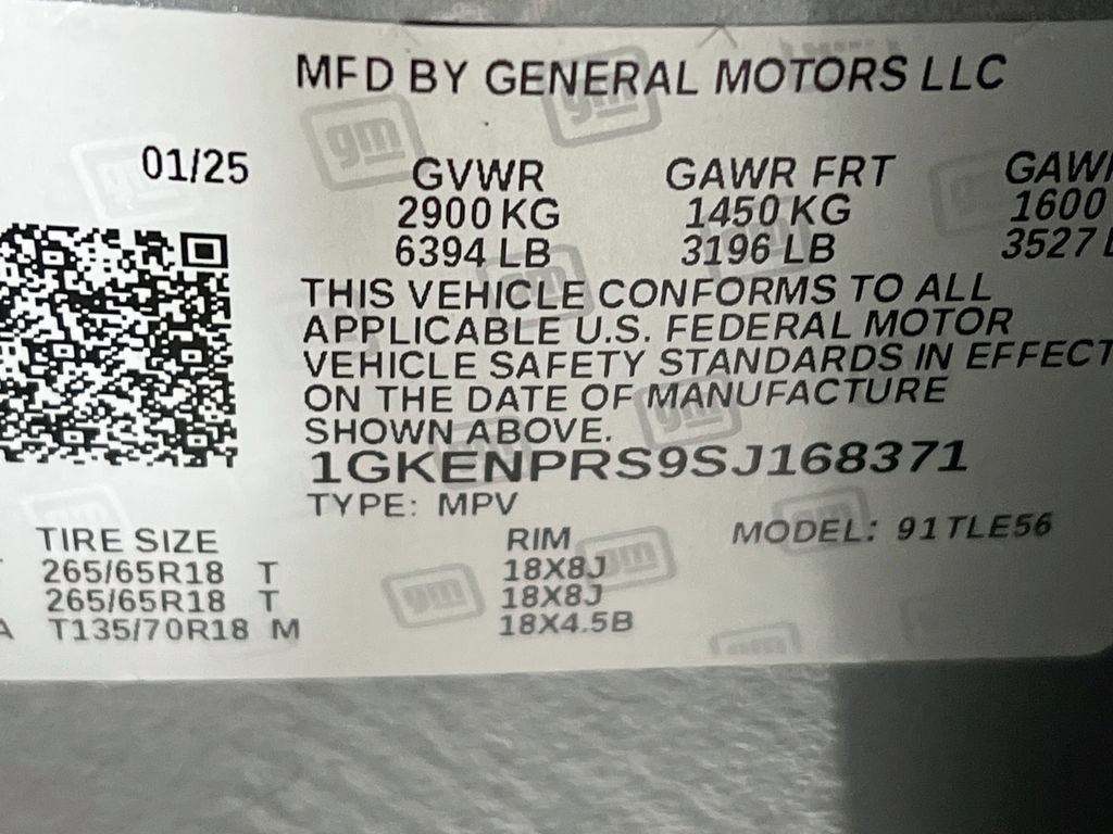 Used 2025 GMC Acadia AT4 w/ LPO, Floor Liner Package AWD/4WD image 33