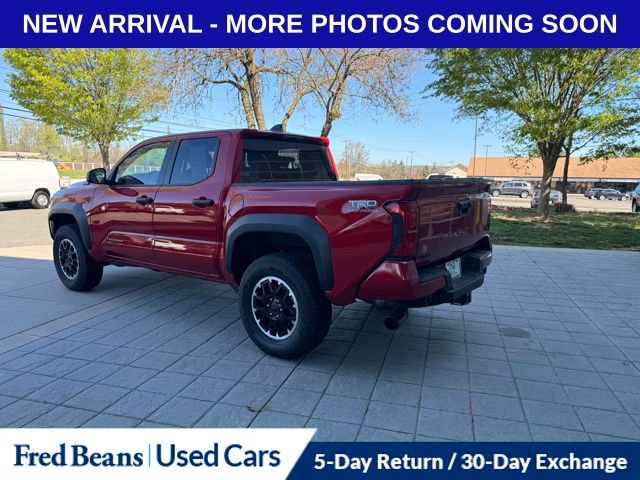Used 2025 Toyota Tacoma TRD Off-Road AWD/4WD image 6