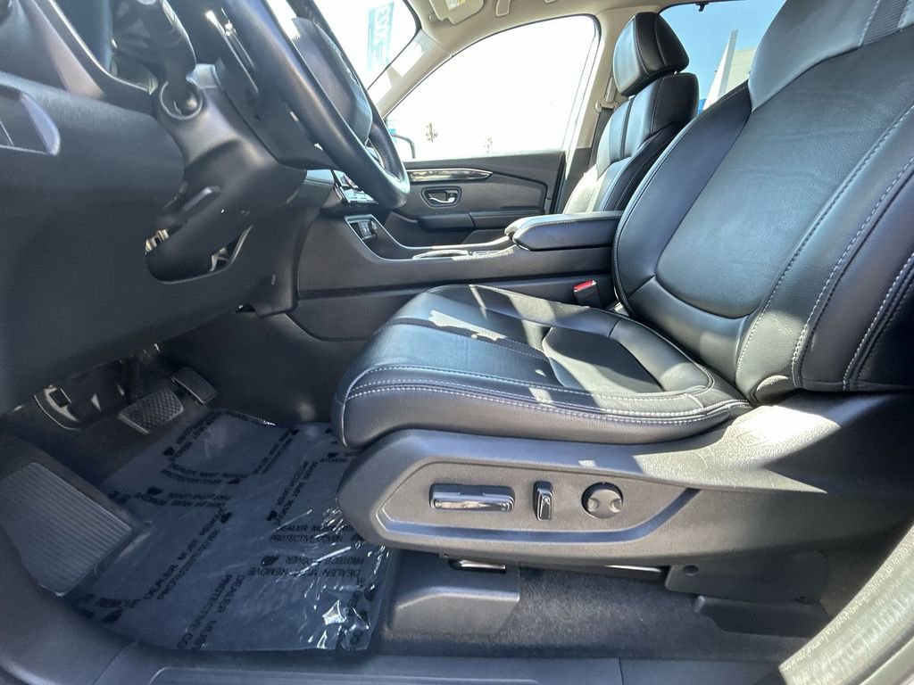 Certified 2023 Honda Pilot EX-L image 12