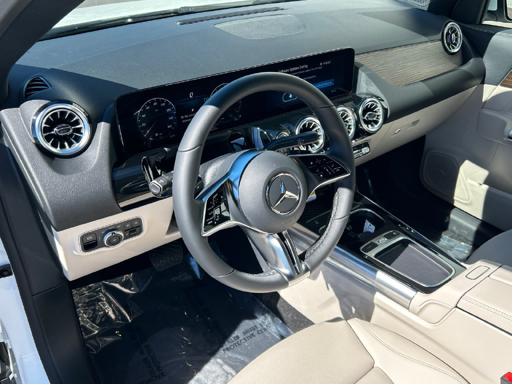 New 2026 Mercedes-Benz GLA 250 4MATIC image 15