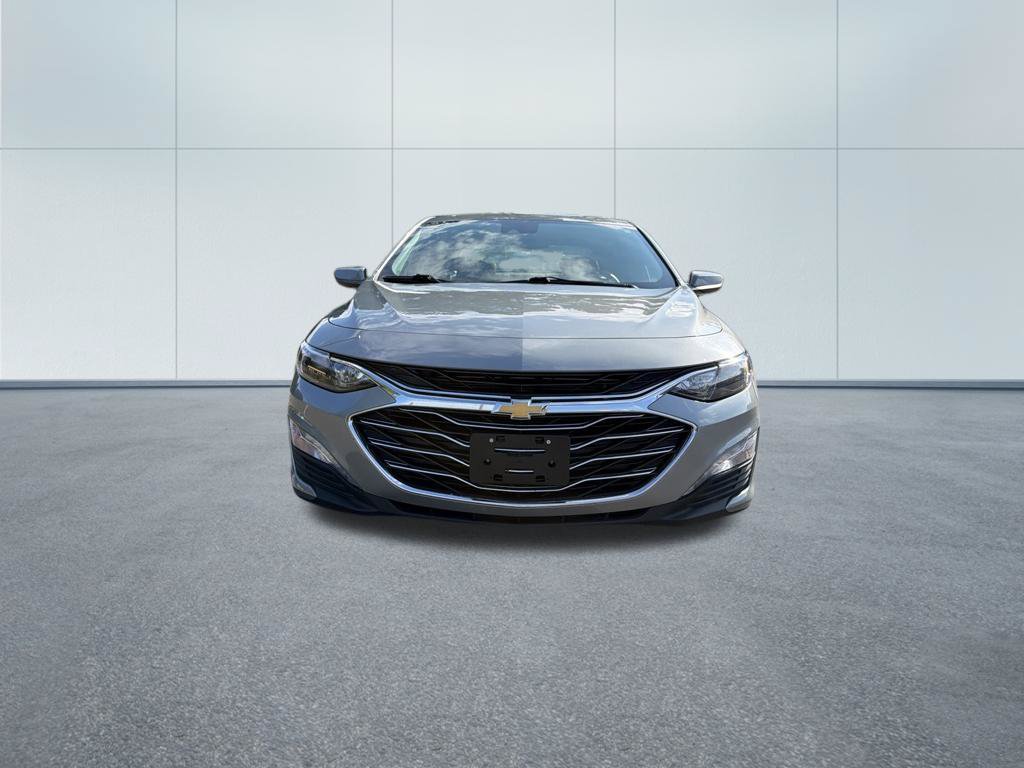 Used 2024 Chevrolet Malibu LT FWD image 3