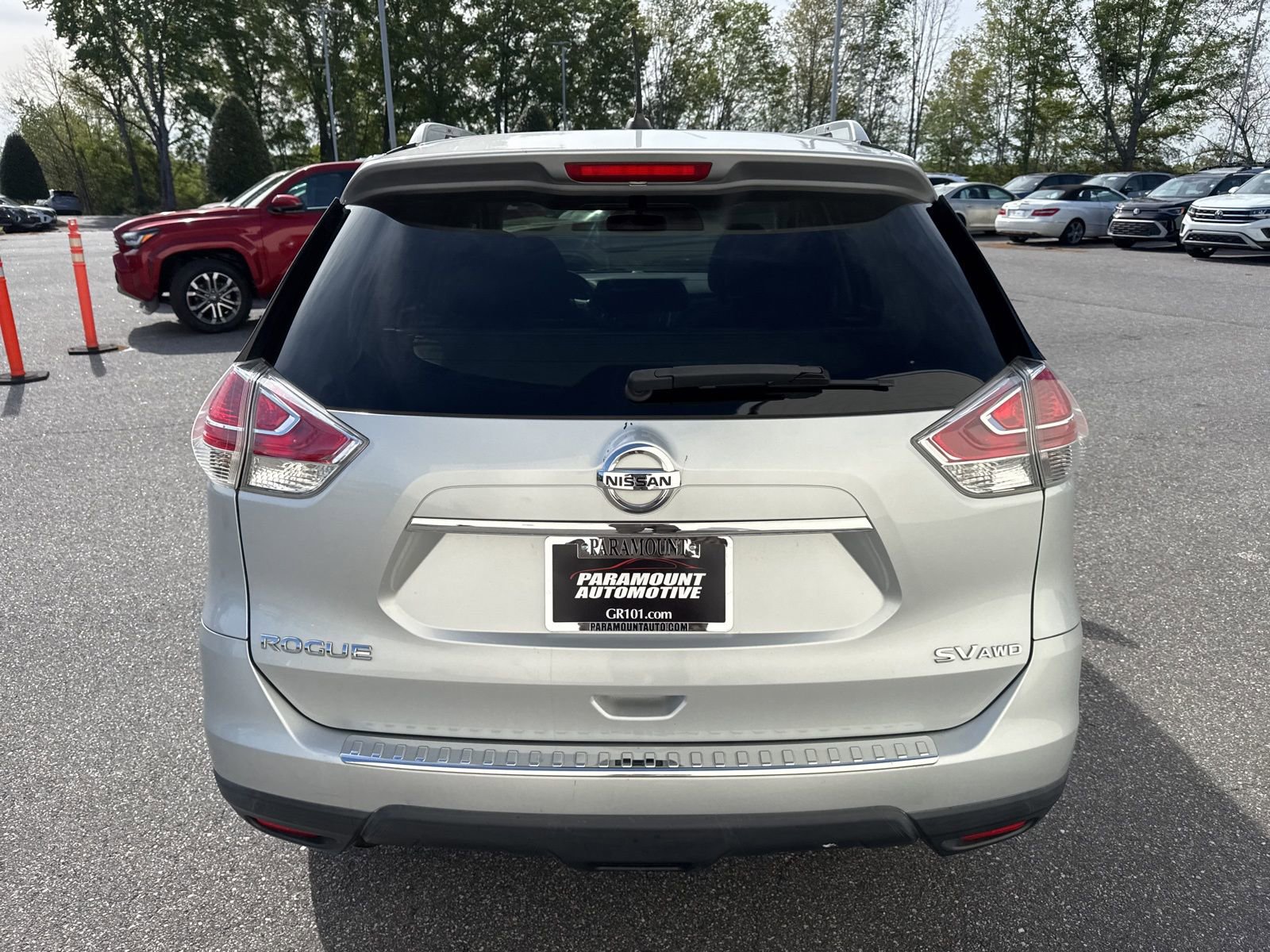 Used 2016 Nissan Rogue SV w/ SV Premium Package AWD/4WD image 6