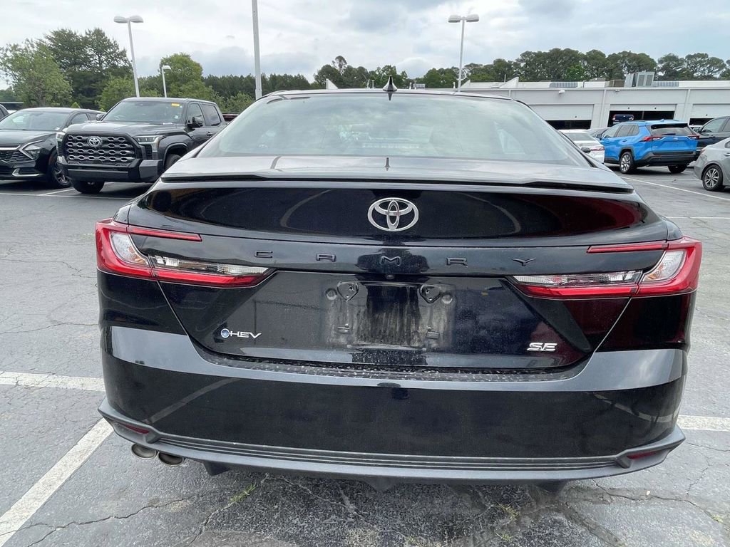 Used 2025 Toyota Camry SE FWD image 25