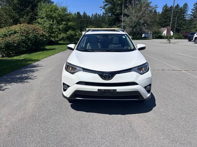 Used 2018 Toyota RAV4 XLE w/ Plus Extra Value Package AWD/4WD image 8