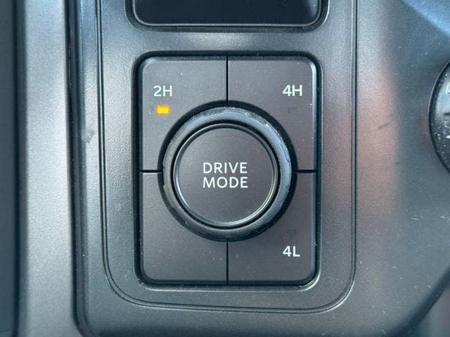 Used 2025 Ford F150 XLT w/ Equipment Group 301A Standard AWD/4WD image 37