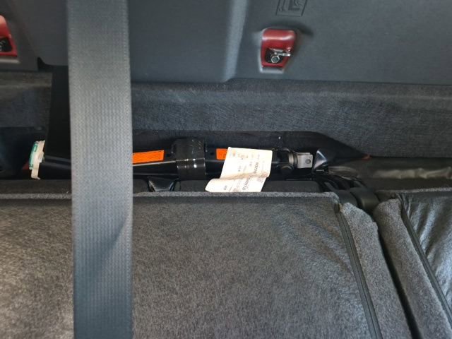 Used 2022 Nissan Frontier SV w/ SV Premium Package image 44