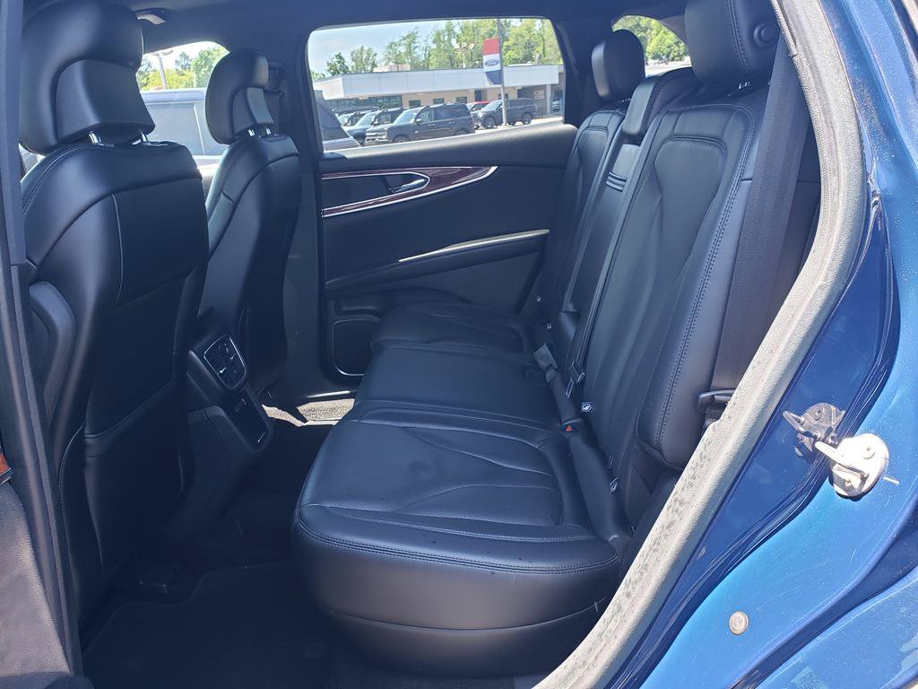 Used 2018 Lincoln MKX Reserve w/ Lincoln MKX Climate Package AWD/4WD image 11
