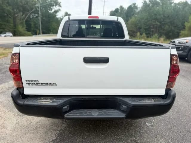Used 2015 Toyota Tacoma 2WD Access Cab w/ Convenience Package image 4