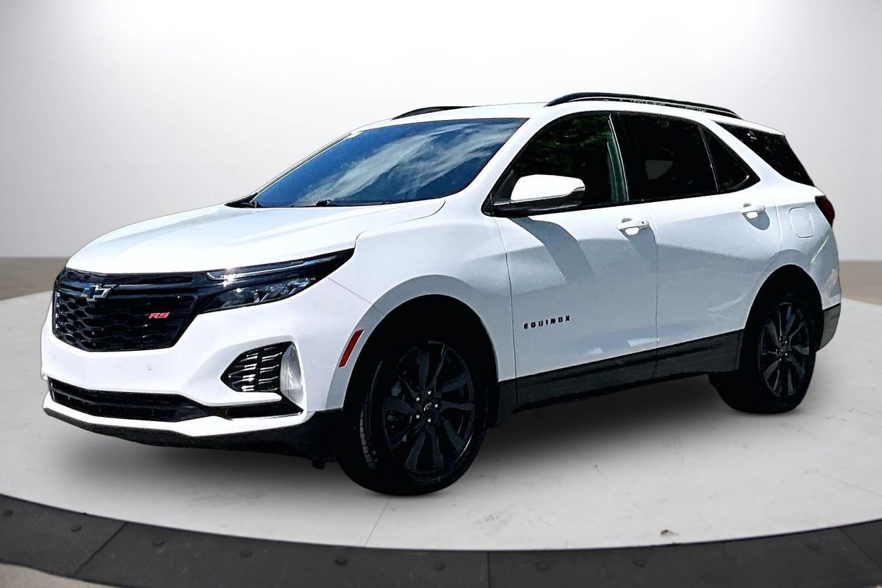 Used 2024 Chevrolet Equinox RS FWD image 4