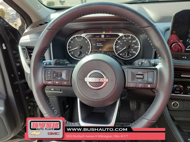 Used 2022 Nissan Rogue SL w/ SL Premium Package image 20