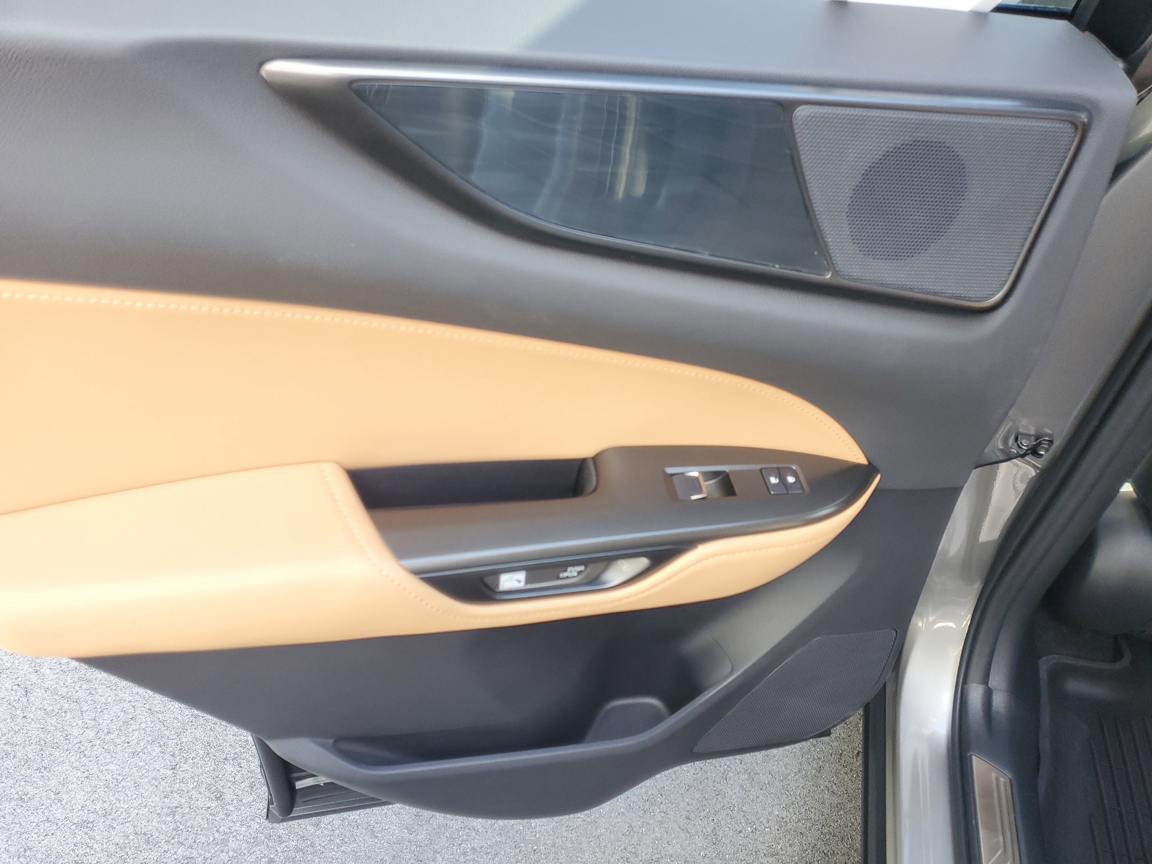 Certified 2022 Lexus NX 350 AWD w/ Premium Package image 15