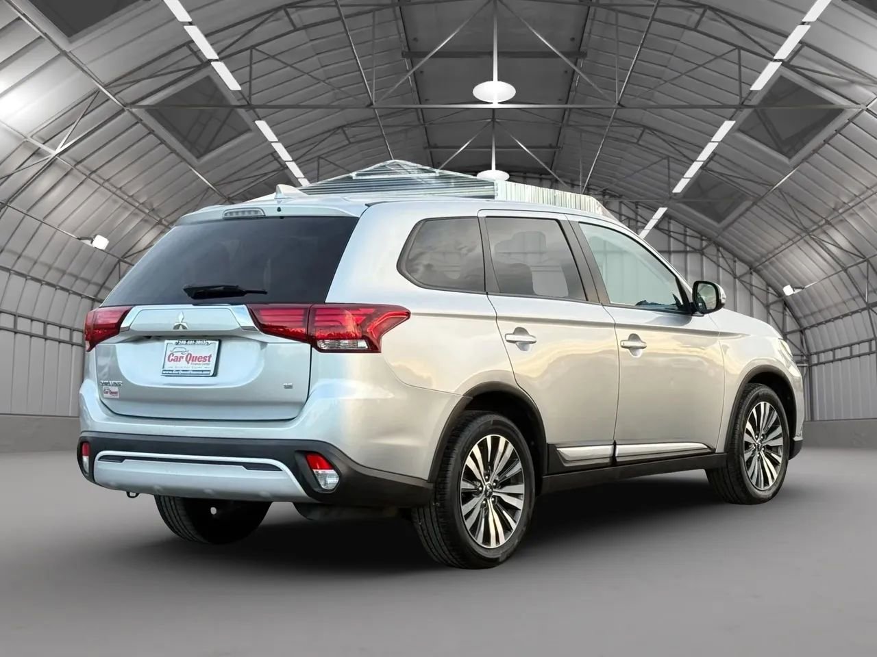 Used 2020 Mitsubishi Outlander SE FWD image 7