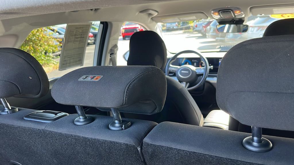 Used 2025 Hyundai Kona SEL image 37
