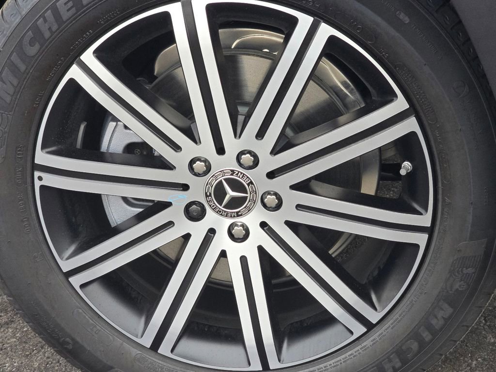 New 2026 Mercedes-Benz GLE 350 4MATIC image 10