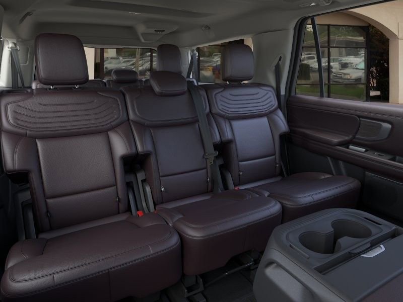 New 2025 Ford Expedition Max Platinum w/ Platinum Ultimate Package AWD/4WD image 10