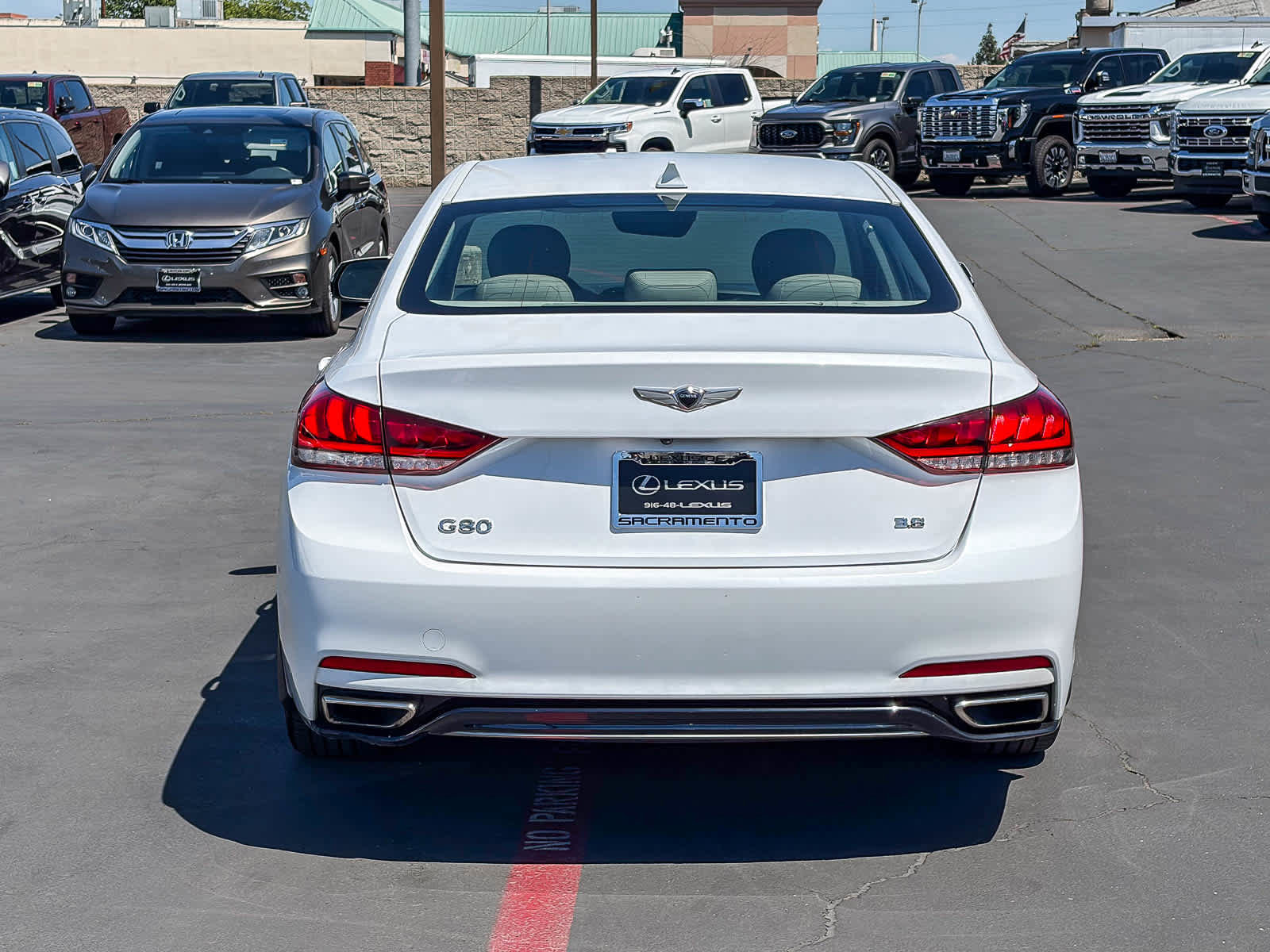 Used 2018 Genesis G80 3.8 RWD image 3