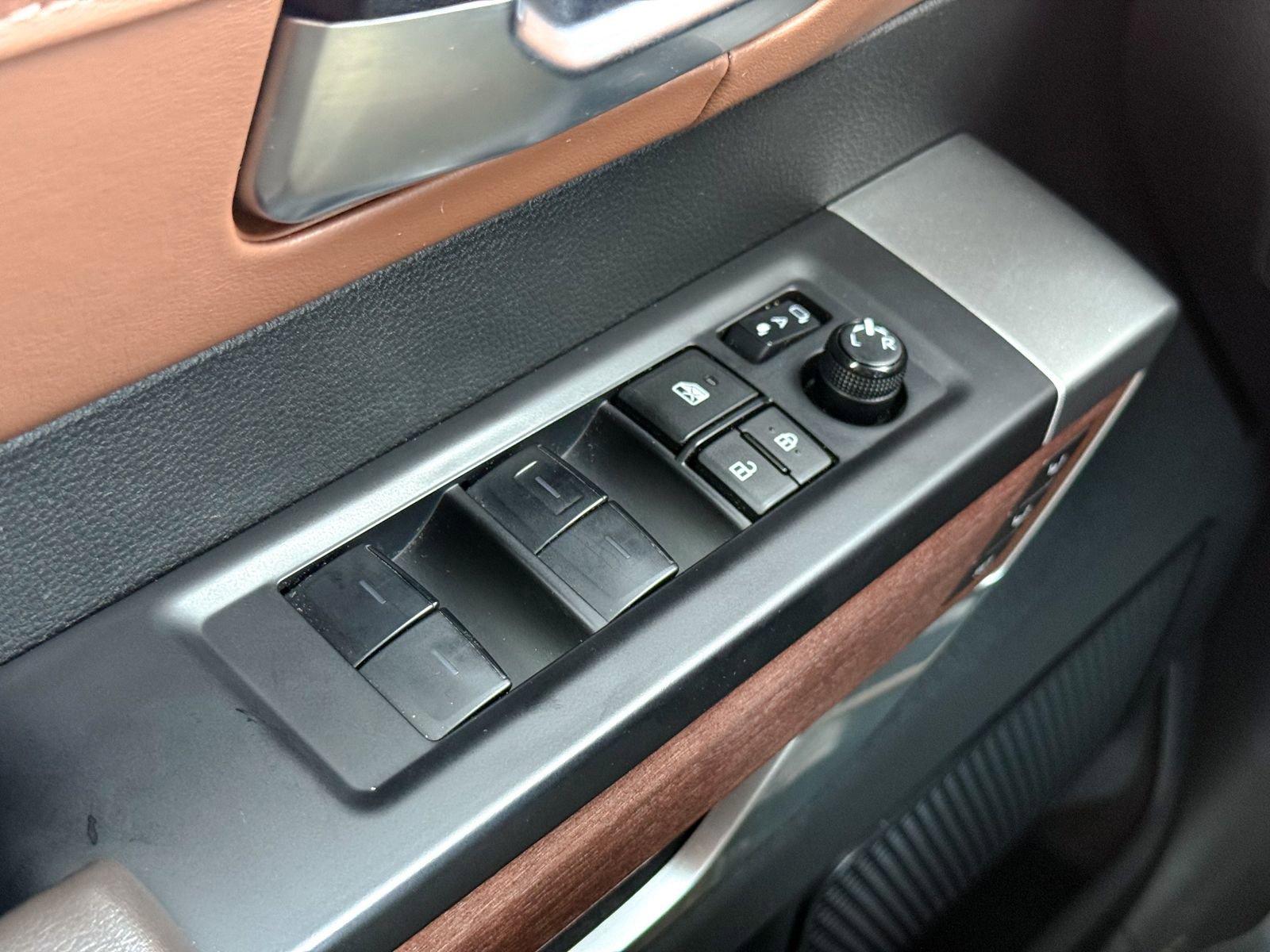 Used 2024 Toyota Tundra 1794 Edition image 33