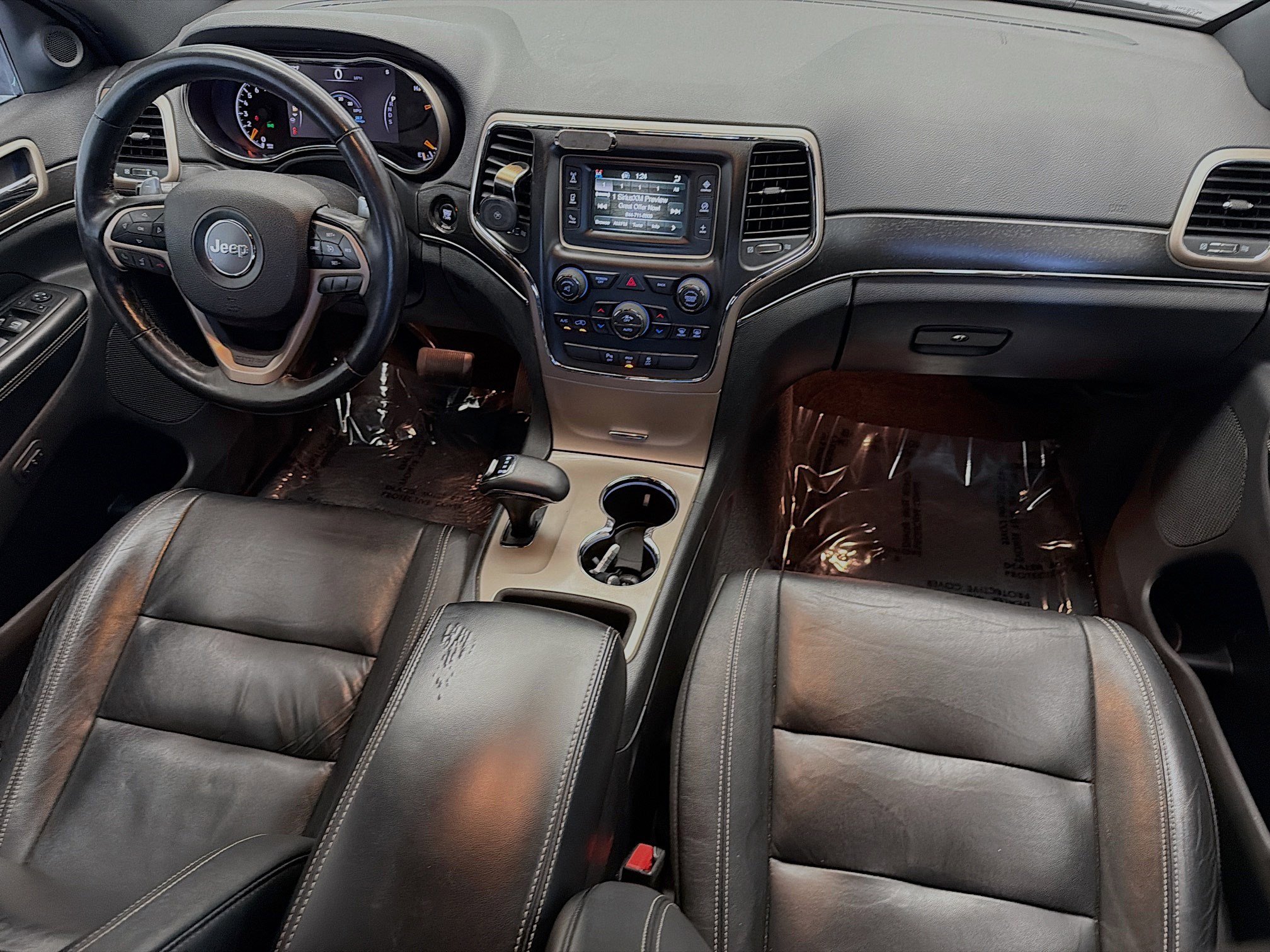 Used 2015 Jeep Grand Cherokee Limited image 12