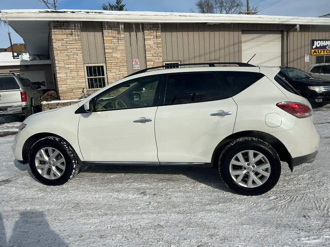 Used 2013 Nissan Murano SL w/ Navigation Pkg image 6