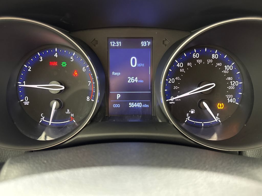 Used 2020 Toyota C-HR LE FWD image 15