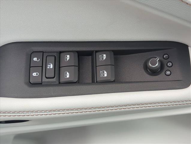 New 2026 Jeep Cherokee Limited AWD/4WD image 18
