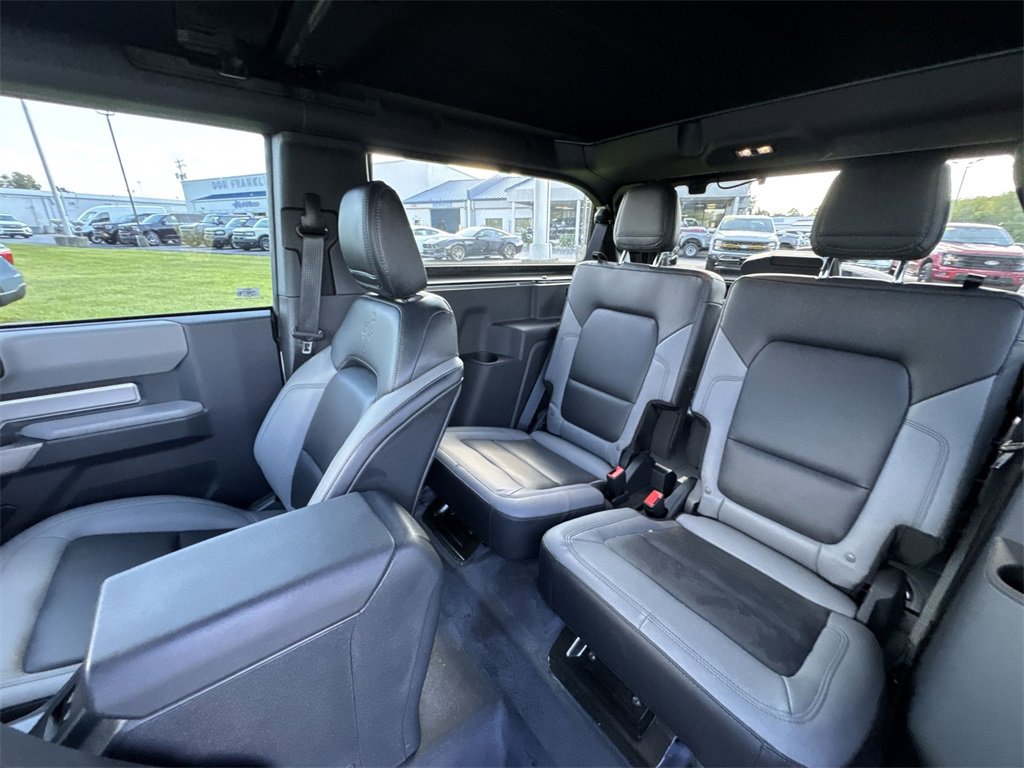Used 2023 Ford Bronco Black Diamond image 23