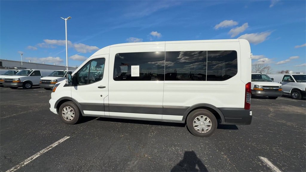 Used 2023 Ford Transit 350 XLT image 5