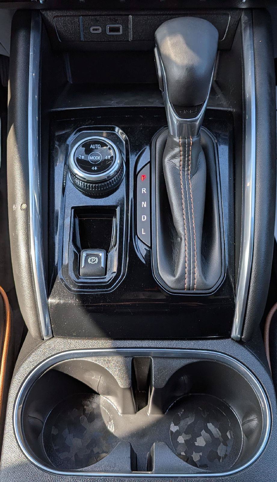 Used 2026 GMC Canyon AT4 AWD/4WD image 18